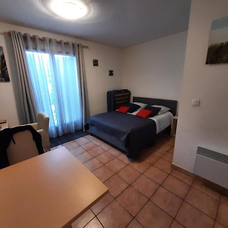 Hotel Albatros Mouans-Sartoux Buitenkant foto